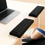 2PCS Handballenauflage Tastatur, L-förmige Armauflage Schreibtisch 30x10cm, Ergonomische Handgelenkauflage Memory-Schaum, Rutschfeste Schreibtischunterlage mit Kantenschutz für Unterarm & Ellbogen (2)