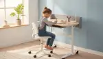 Kinderschreibtisch: Mitwachsend & funktional